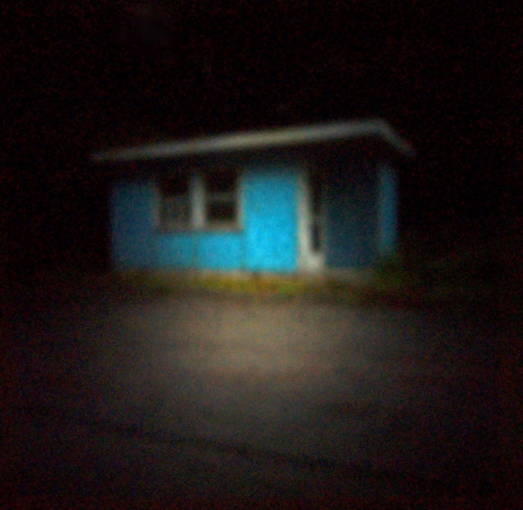 Blaues Zollhaus, Schweiz | 2012 | Camera Obscura | Pigmentdruck auf Alu-Dibond | 180 x 160 cm
