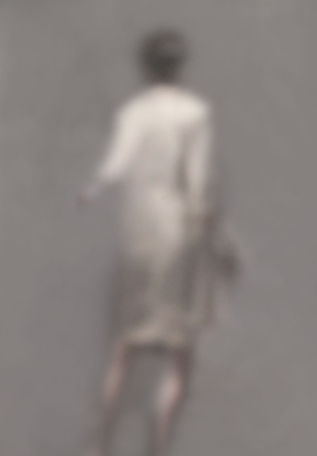 27 „Beiges Kleid II“, 2012, New York, Camera Obscura, Pigmentdruck auf Alu-Dibond